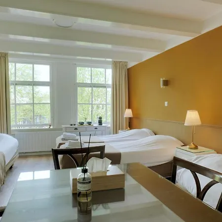 Отель Prinsenhof 4*