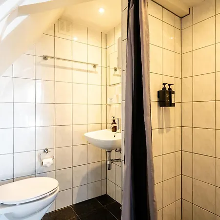 Ξενοδοχείο Prinsenhof 4*