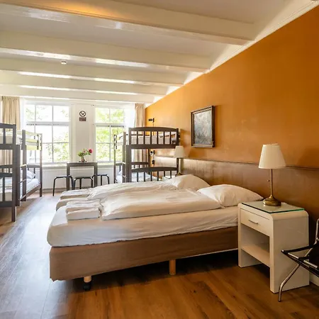 Prinsenhof 4*