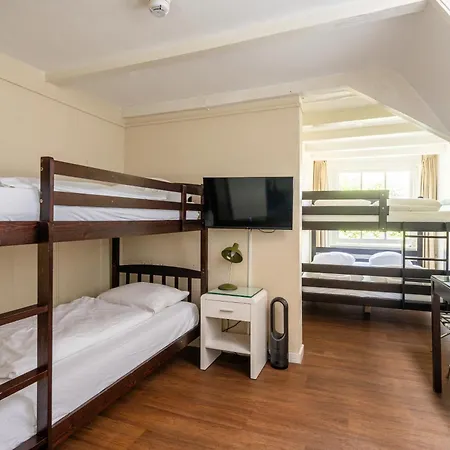 Prinsenhof Ξενοδοχείο 4*