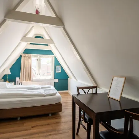 Prinsenhof 4*