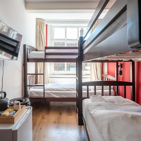 Ξενοδοχείο Prinsenhof 4*