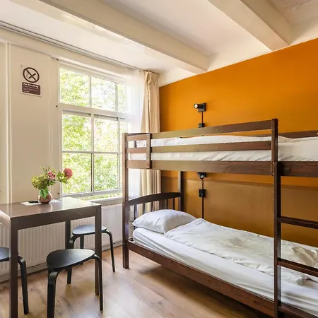 Hotel Prinsenhof 4*